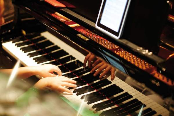 Piano Bar