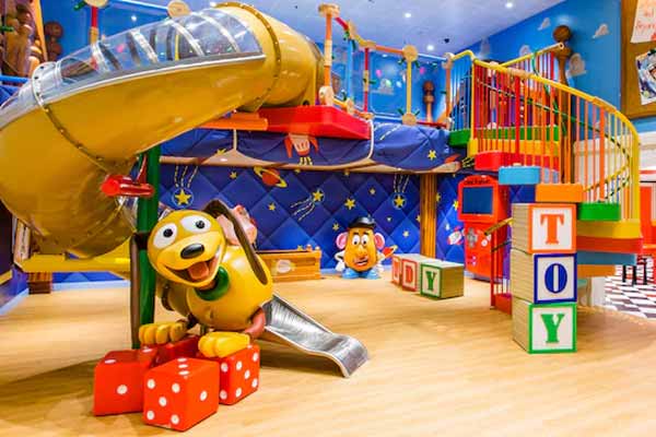 Disney Oceaneer Club