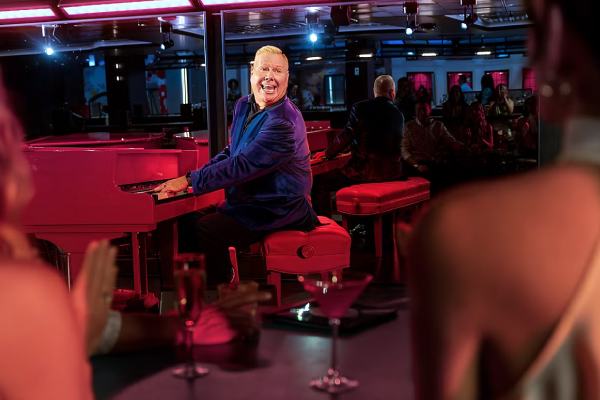 Dueling Pianos