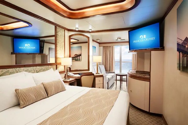 Caribbean Princess Mini Suite