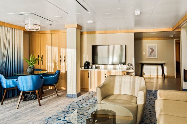 AquaTheater Suite Royal Caribbean