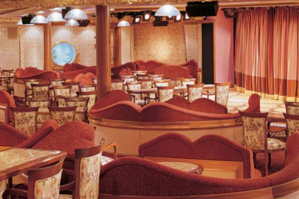 Victoria Aft Lounge