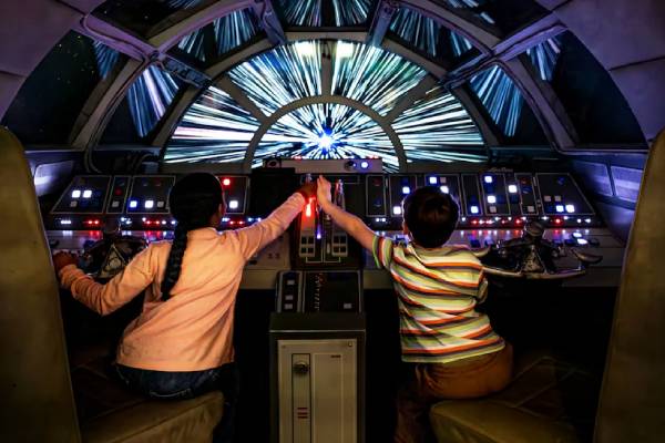 Star Wars Millennium Falcon