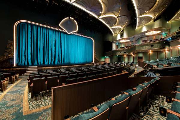 Walt Disney Theatre