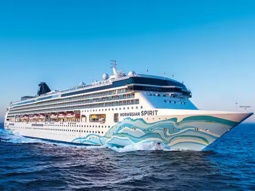 Sydney to Fiji - South Pacific Cruise