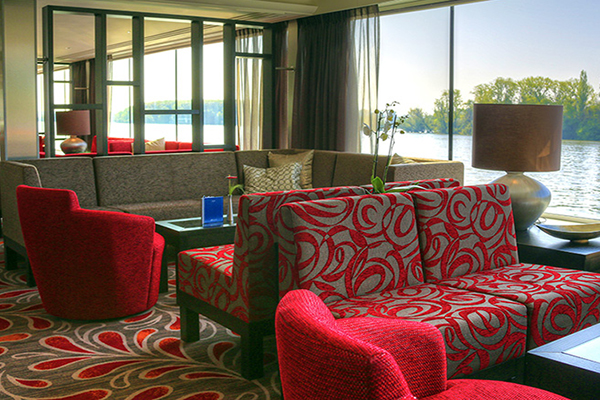 Panorama Lounge