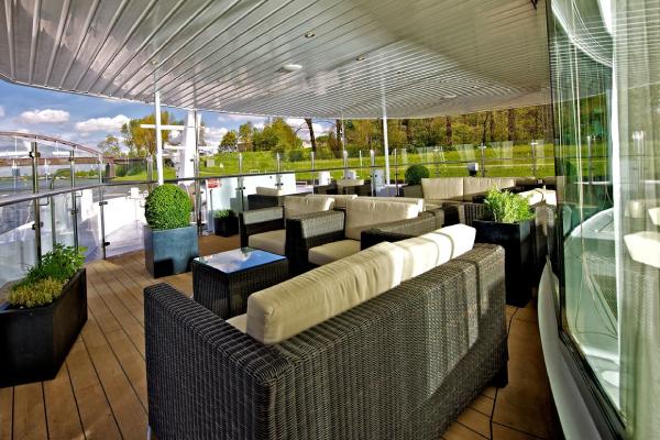 Observation Lounge