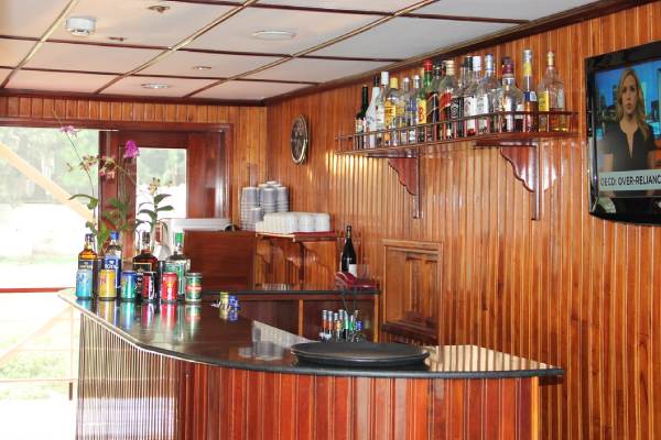 RV Indochina Pandaw Bar