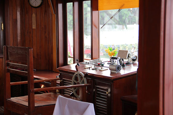 RV Indochina Pandaw Pilots Cabin
