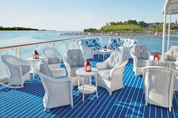 Sundeck