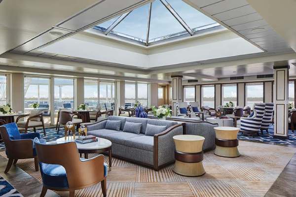 Sky Lounge