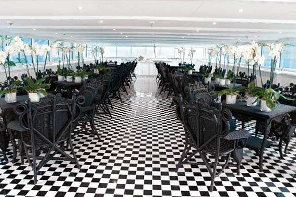 L Orangerie Lounge