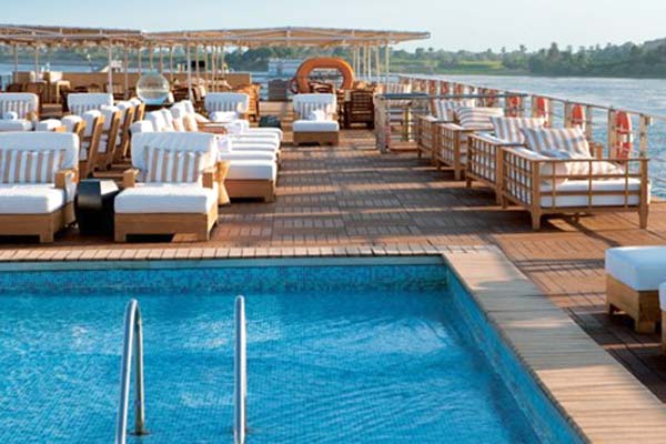 SunDeck With Pool