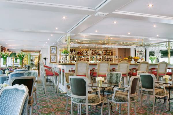 Van Gogh Lounge