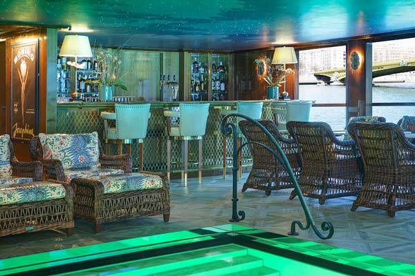 Club L Esprit