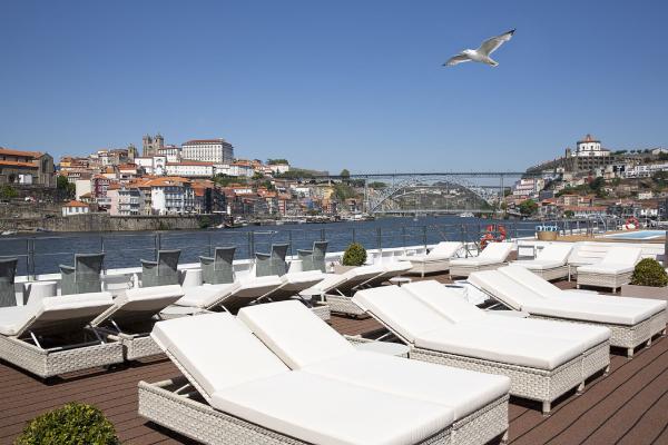Sun Deck