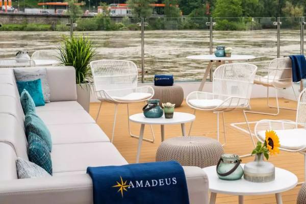 River Terrace