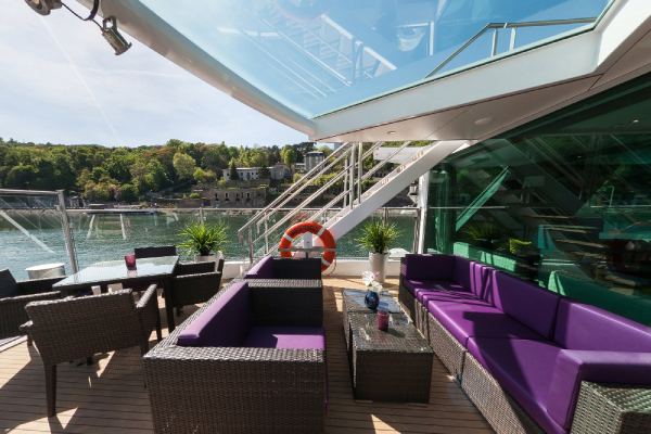 River Terrace