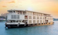 RV Ganges Voyager